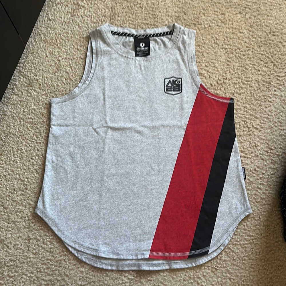 Gongshow Tank M 🏒